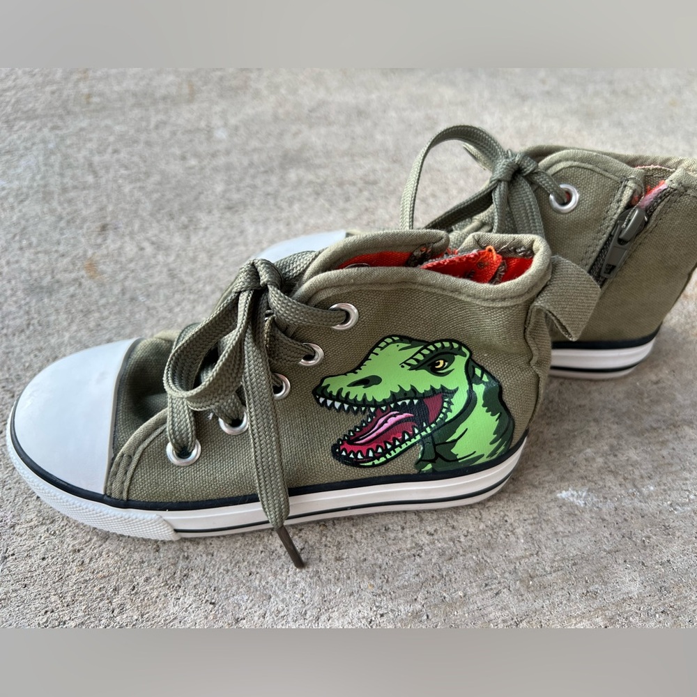 NWOT Boys Sneakers